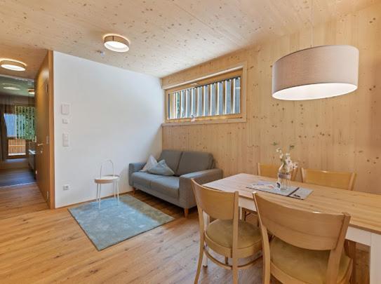 Neues Wood Design Apartment Im Herzen Des Bregenzerwalds 멜라우 외부 사진